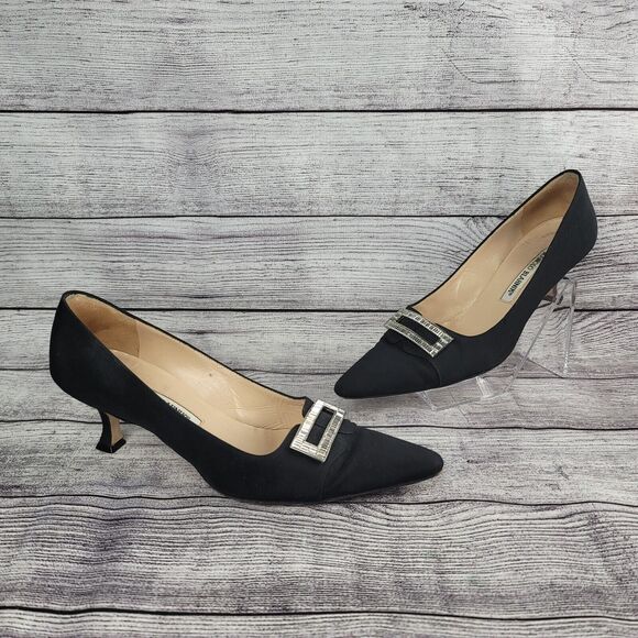 Manolo Blahnik Black 2" Heels Rhinestone Buckle Pointed Toe size 37.5 (7.5 US) - Picture 1 of 16